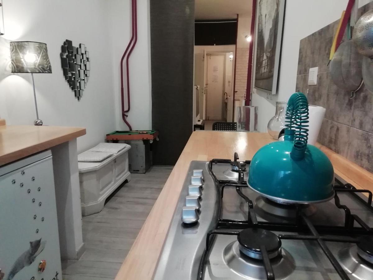 White Apartment Рим Екстериор снимка
